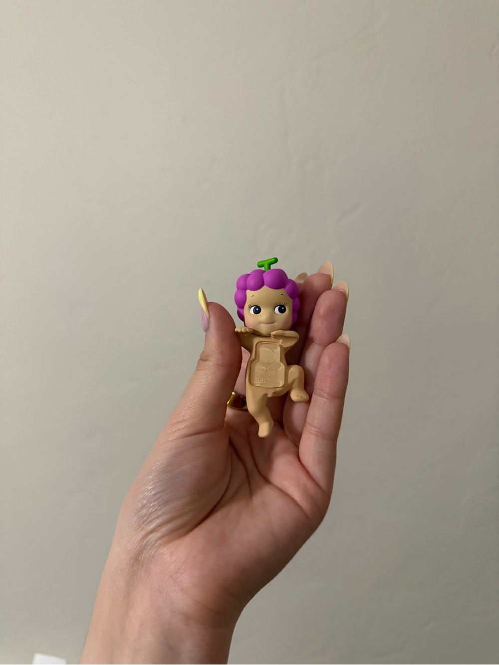 Sonny Angel Grape Hippers